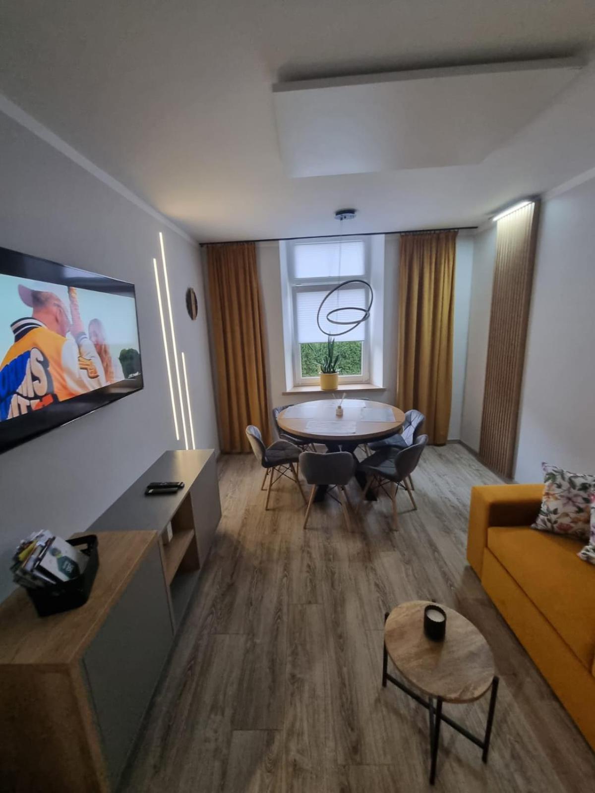 Apartament Lux Lemon Jelenia Góra Zewnętrze zdjęcie